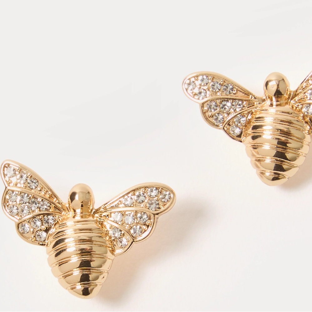 Gold Bee Stud Earrings Lilly Pulitzer so pretty!